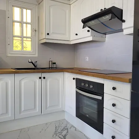 Atlantic View Апарт-готель